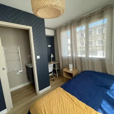 Charmante Maison Renovee En Plein Centre *